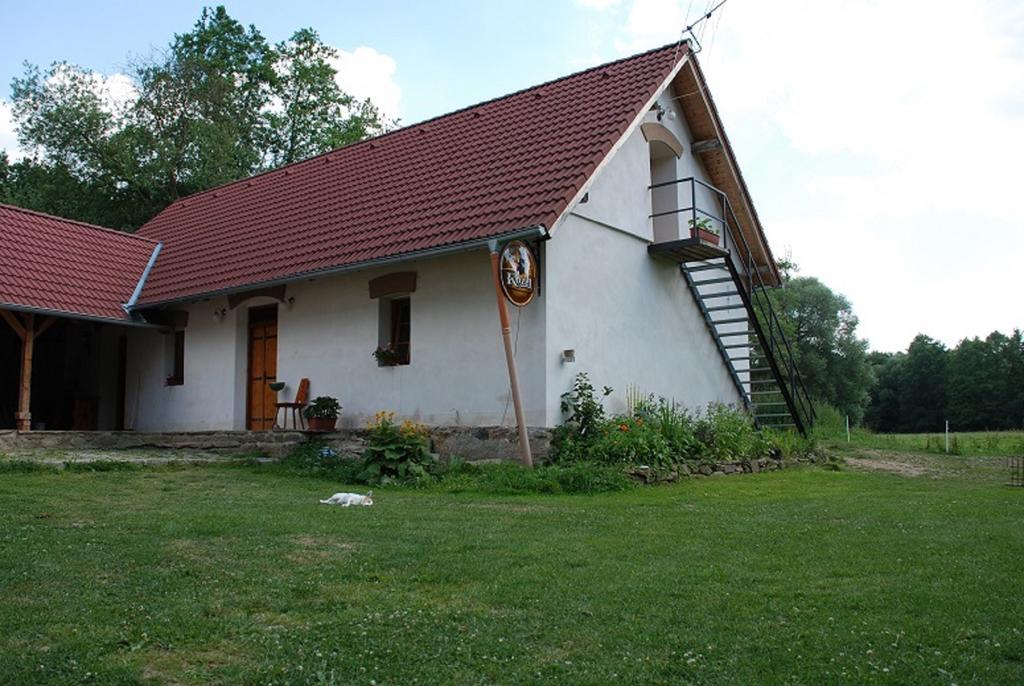 Biofarma Dolejsi Mlyn Villa Kamberk Exterior foto